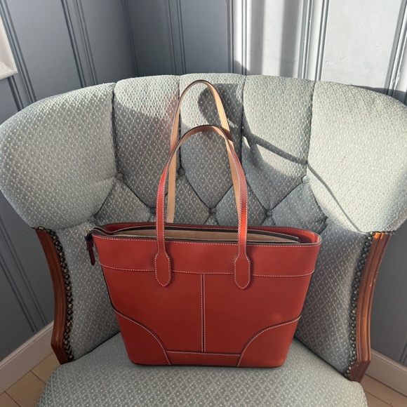 Dooney Bourke Leather Shopper - Picture 2 of 9
